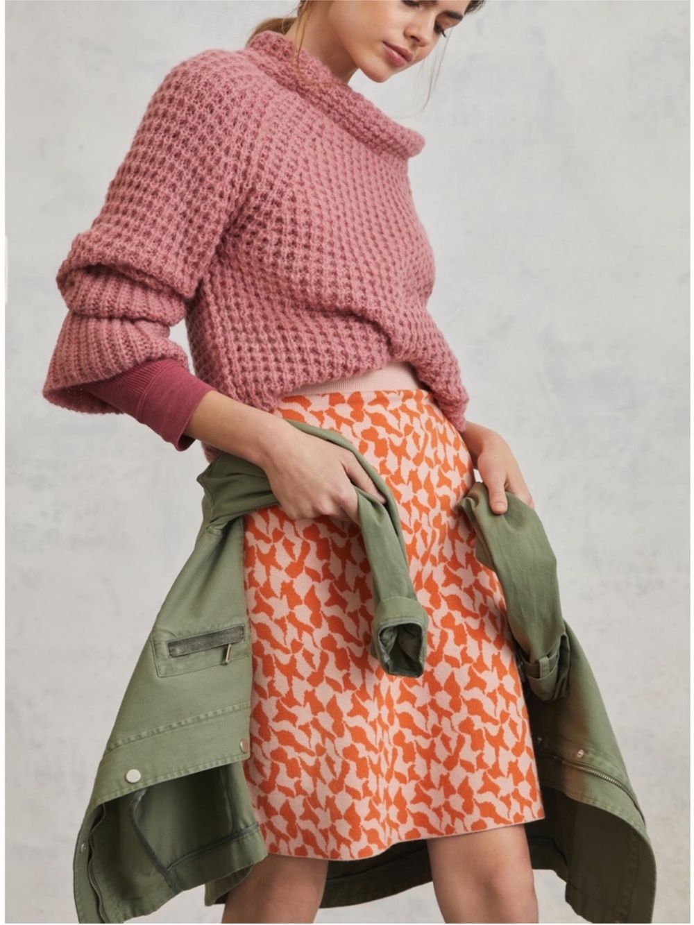 Maeve  by Anthropologie Women’s Pink & Coral Patterned Knit Skirt, size small
